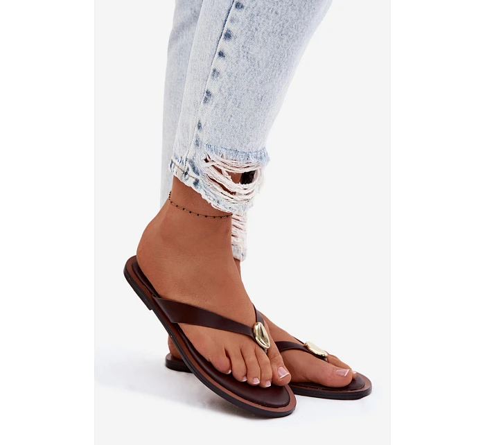 Dámské ploché žabky s zlatým detailem čokoládové Tella Dámské ploché žabky s zlatým detailem čokoládové Tella