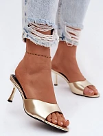 Sandály z umělé kůže na jehlovém podpatku Zlaté Melissea