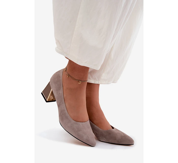 Lodičky z přírodního semiše na podpatku Vinceza Béžové Lodičky z přírodního semiše na podpatku Vinceza Béžové