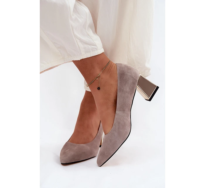 Lodičky z přírodního semiše na podpatku Vinceza Béžové Lodičky z přírodního semiše na podpatku Vinceza Béžové