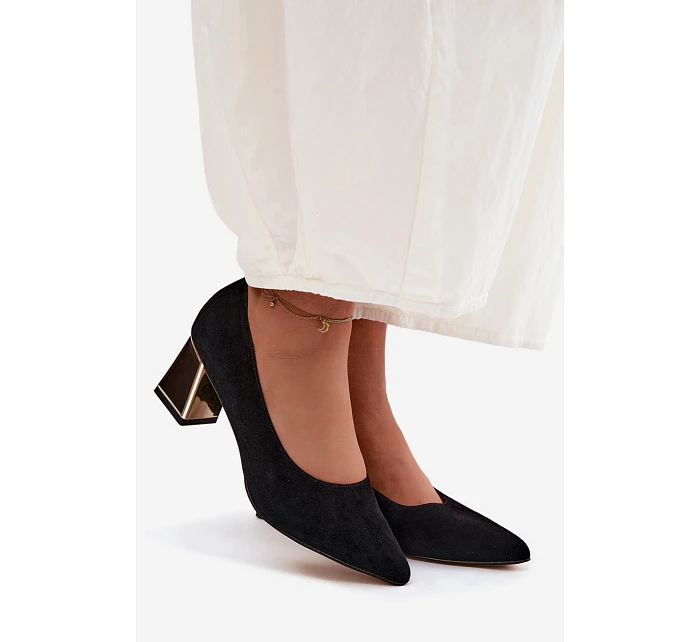 Lodičky z přírodního semiše na podpatku Vinceza 66921 Černé Lodičky z přírodního semiše na podpatku Vinceza 66921 Černé