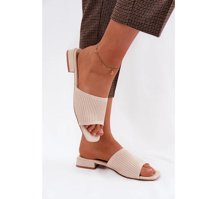 Materiálové dámské pantofle na nízkém podpatku Světle béžové Belissea Materiálové dámské pantofle na nízkém podpatku Světle béžové Belissea