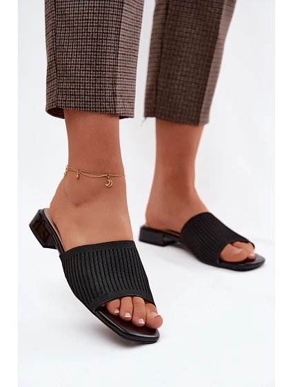 Materiálové dámské pantofle na plochém podpatku Černé Belissea Materiálové dámské pantofle na plochém podpatku Černé Belissea