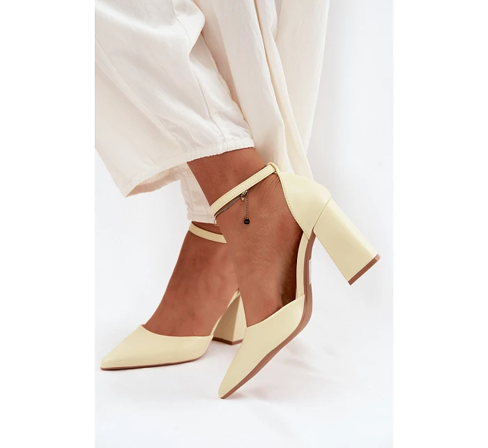 Lodičky na podpatku Žluté Selvra Lodičky na podpatku Žluté Selvra