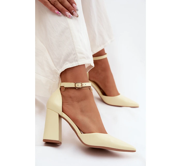 Lodičky na podpatku Žluté Selvra Lodičky na podpatku Žluté Selvra