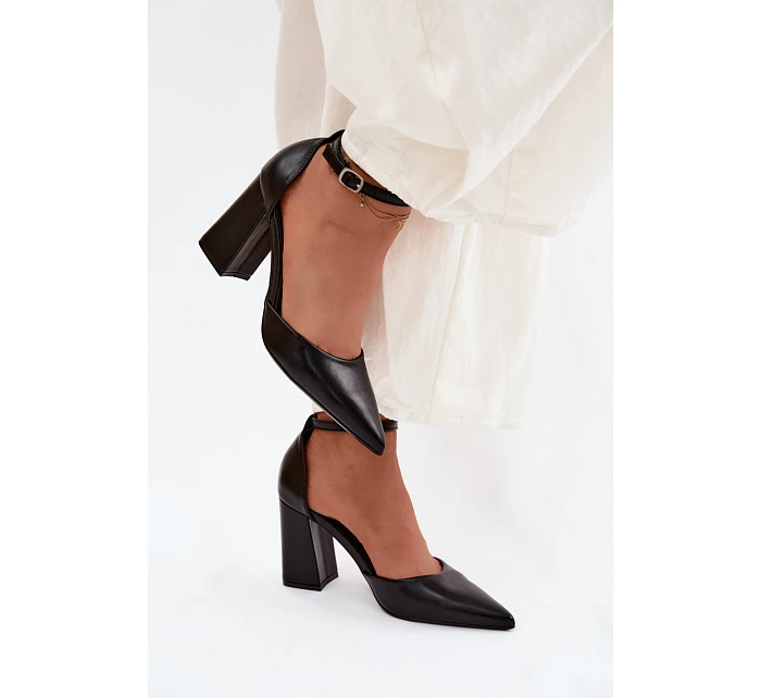 Lodičky na podpatku z imitace kůže Černé Selvra Lodičky na podpatku z imitace kůže Černé Selvra