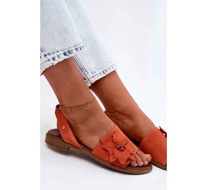 Kožené semišové sandály na plochém podpatku s ozdobným květem Zazoo 407471 Oranžové Kožené semišové sandály na plochém podpatku s ozdobným květem Zazoo 407471 Oranžové