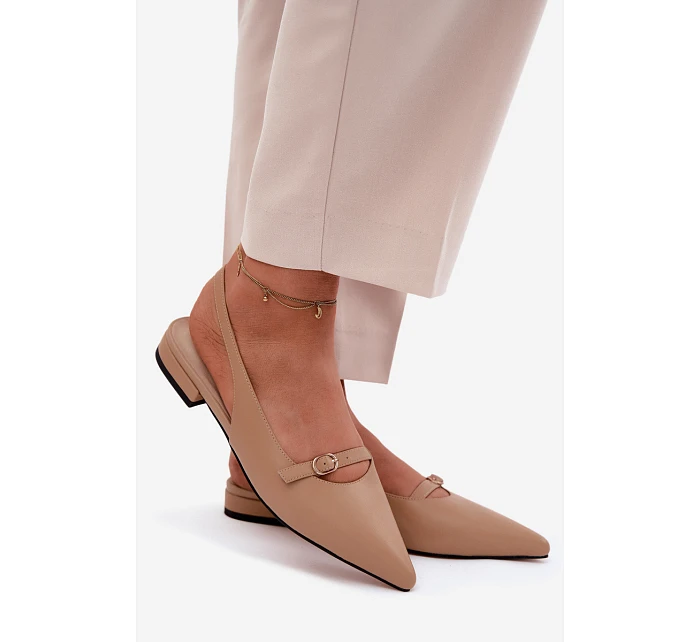 Kožené sandály na nízkém podpatku Maciejka K7449-04 tmavě béžové Kožené sandály na nízkém podpatku Maciejka K7449-04 tmavě béžové