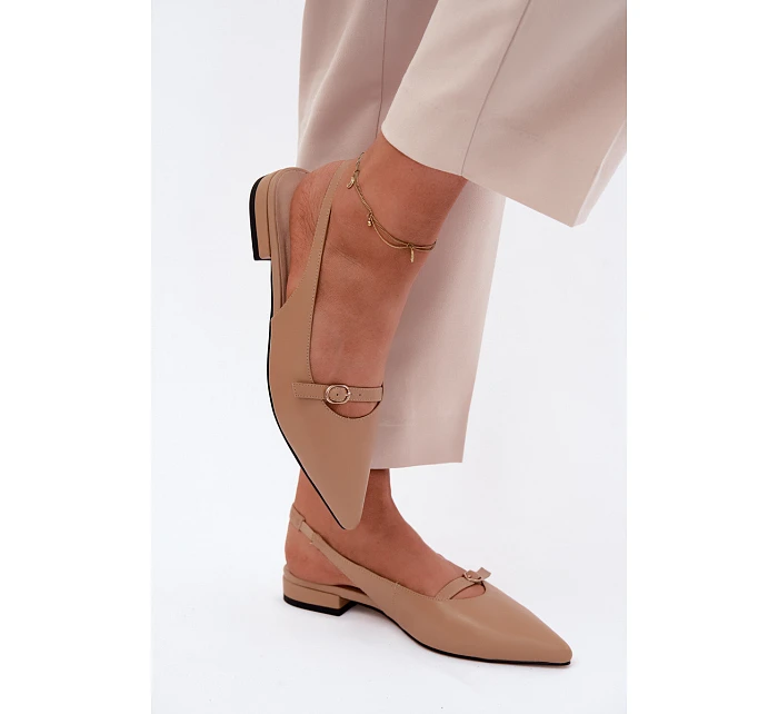 Kožené sandály na nízkém podpatku Maciejka K7449-04 tmavě béžové Kožené sandály na nízkém podpatku Maciejka K7449-04 tmavě béžové