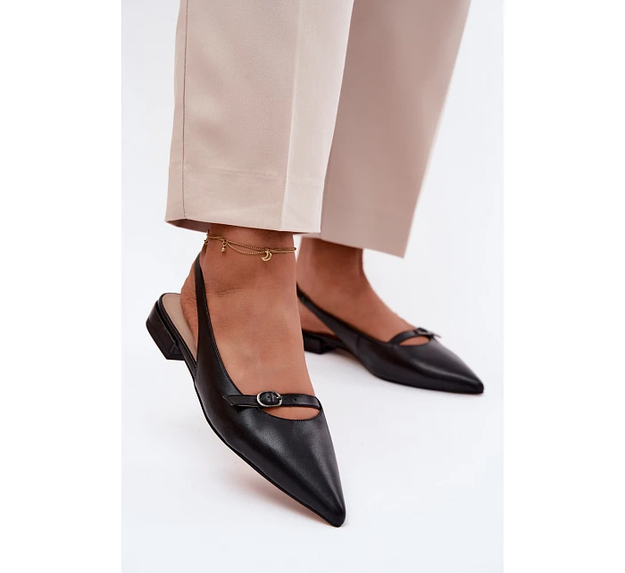 Kožené sandály na nízkém podpatku Maciejka K7449-01 Černé Kožené sandály na nízkém podpatku Maciejka K7449-01 Černé