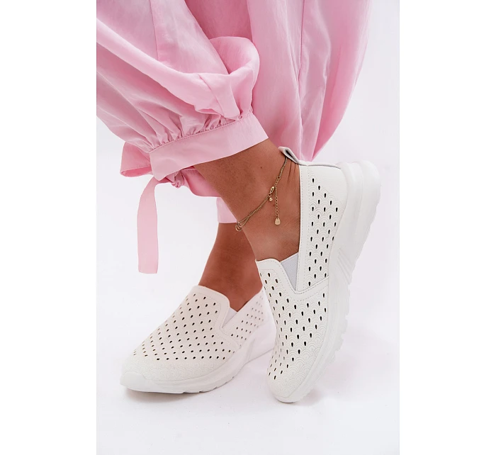 Dámské nazouvací síťované polobotky z umělé kůže bílé Geressa Dámské nazouvací síťované polobotky z umělé kůže bílé Geressa