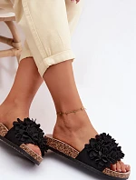 Dámské pantofle na korkové podrážce s ozdobnými květinami Černé Seleneza