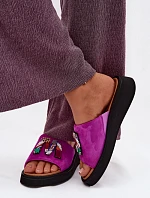 Kožené semišové dámské pantofle s ozdobou na platformě Vinceza 66942 fuchsiové