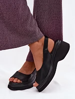 Kožené sandály na platformě Vinceza 66936 Černé