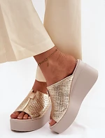 Dámské pantofle z pravé kůže na platformě Vinceza 95392 Zlaté
