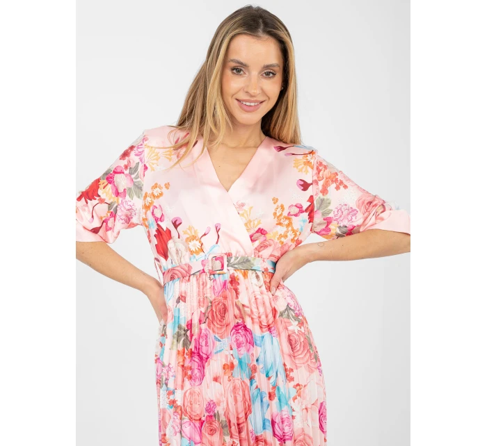 Sukienka IT SK 18828.92 jasny różowy Sukienka IT SK 18828.92 jasny różowy