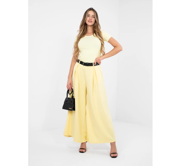 Spodnie IT SP 17872.29 jasny żółty Spodnie IT SP 17872.29 jasny żółty