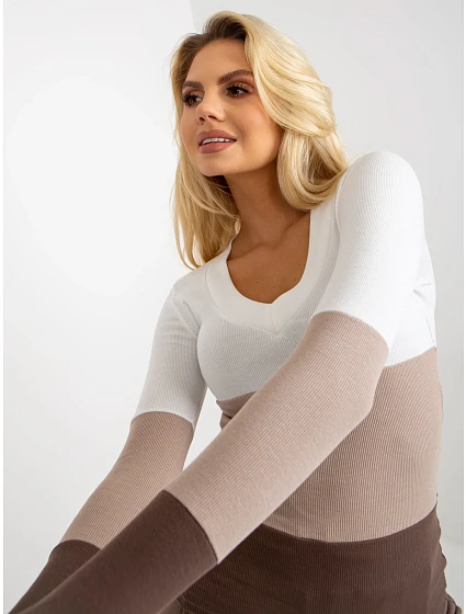 Halenka RV BZ model 17926682 - FPrice