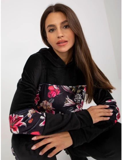 Souprava RV KMPL 8234.35X černá Souprava RV KMPL 8234.35X černá