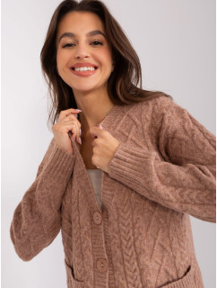 Světle hnědý kabelový pletený svetr
