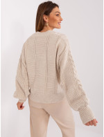 Světle béžový dámský svetr s ozdobnými knoflíky od RUE PARIS