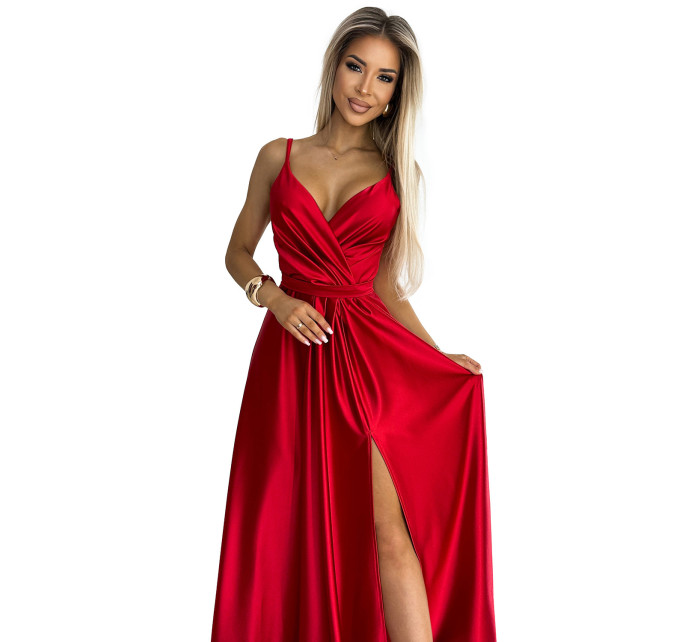 Elegantní dlouhé saténové šaty s výstřihem Numoco JULIET - červené
