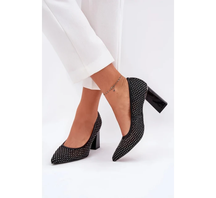 Dámské síťované lodičky na podpatku s ozdobou Vinceza – černé Dámské síťované lodičky na podpatku s ozdobou Vinceza – černé