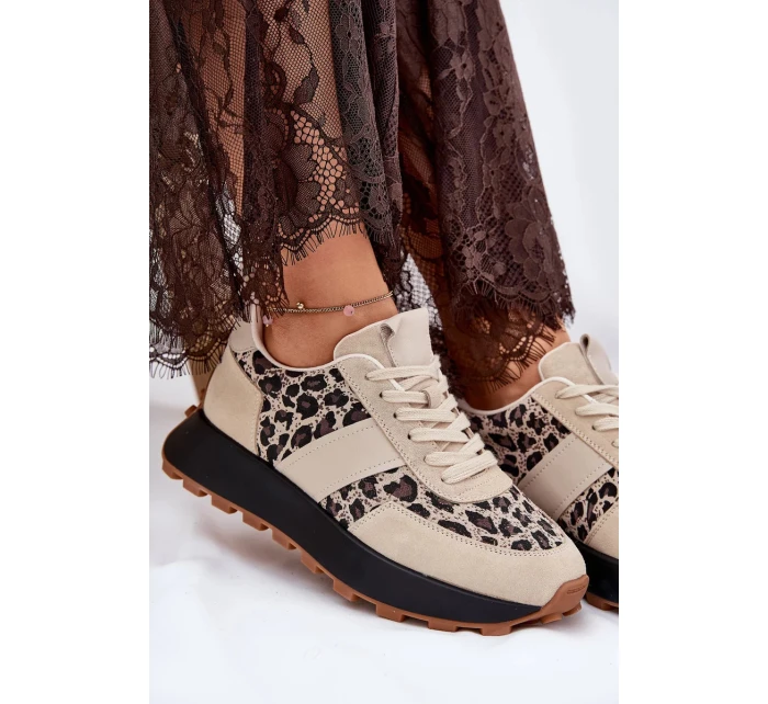 Dámské semišové tenisky na platformě s panterkovým vzorem Vinceza – béžové Dámské semišové tenisky na platformě s panterkovým vzorem Vinceza – béžové