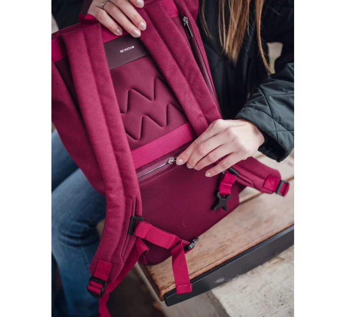 Dámská batoh Vuch Neddy Wine Dámská batoh Vuch Neddy Wine