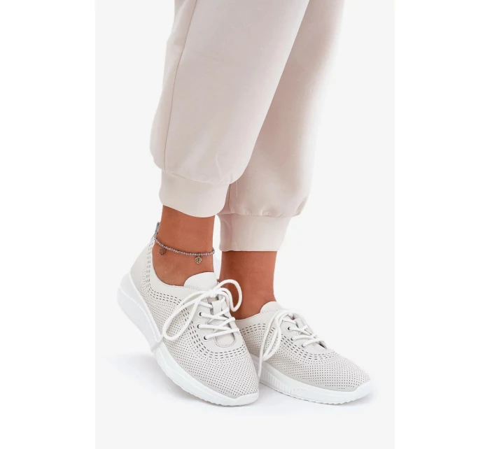 Dámské kožené sportovní boty na platformě Vinceza – bílé Dámské kožené sportovní boty na platformě Vinceza – bílé