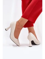 Elegantní dámské lodičky na rozšířeném jehlovém podpatku Vinceza – béžové Elegantní dámské lodičky na rozšířeném jehlovém podpatku Vinceza – béžové