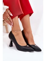 Elegantní dámské lodičky na rozšířeném jehlovém podpatku Vinceza – černé Elegantní dámské lodičky na rozšířeném jehlovém podpatku Vinceza – černé
