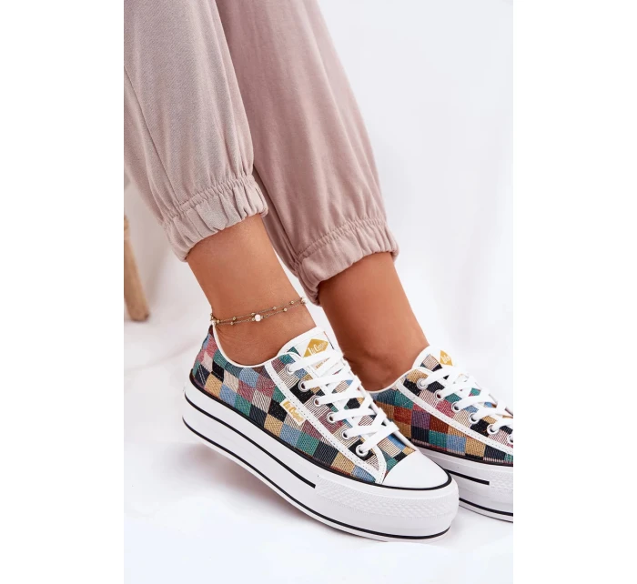 Dámské vzorované trampky na platformě Lee Cooper – multikolor Dámské vzorované trampky na platformě Lee Cooper – multikolor