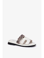 Dámské kožené pantofle s páskem na suchý zip se vzorem Vinceza – světle béžové Dámské kožené pantofle s páskem na suchý zip se vzorem Vinceza – světle béžové