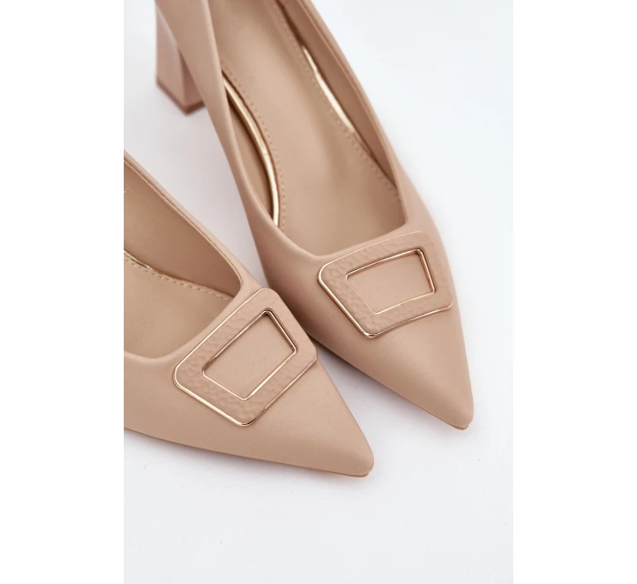 Dámské lodičky na širokém podpatku s ozdobnou sponou Seriva – nude Dámské lodičky na širokém podpatku s ozdobnou sponou Seriva – nude