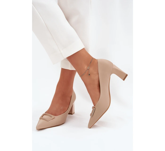 Dámské lodičky na širokém podpatku s ozdobnou sponou Seriva – nude Dámské lodičky na širokém podpatku s ozdobnou sponou Seriva – nude