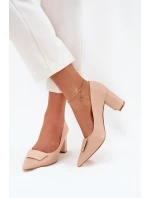 Dámské lodičky na širokém podpatku s ozdobou Celira – béžové Dámské lodičky na širokém podpatku s ozdobou Celira – béžové