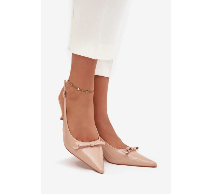 Dámské lakované lodičky na jehlovém podpatku s mašlí Olvena – nude Dámské lakované lodičky na jehlovém podpatku s mašlí Olvena – nude