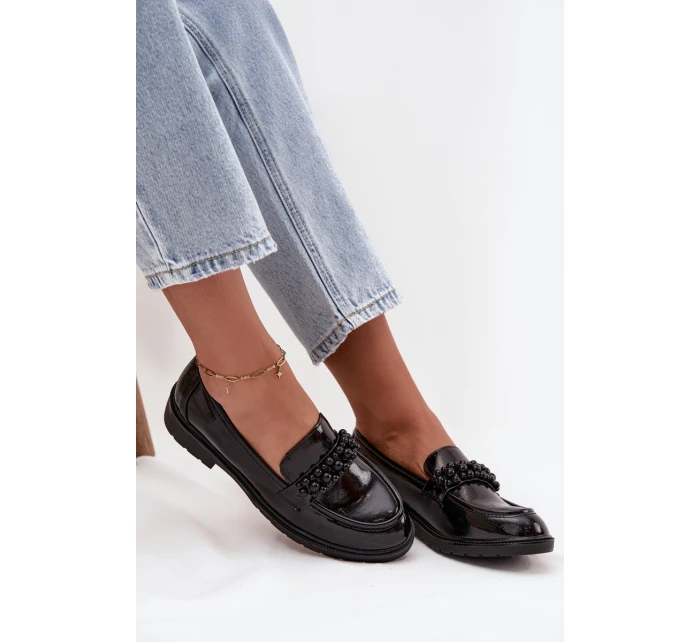 Lakované dámské mokasíny s korálky S.Barski HY52-541 – černé Lakované dámské mokasíny s korálky S.Barski HY52-541 – černé