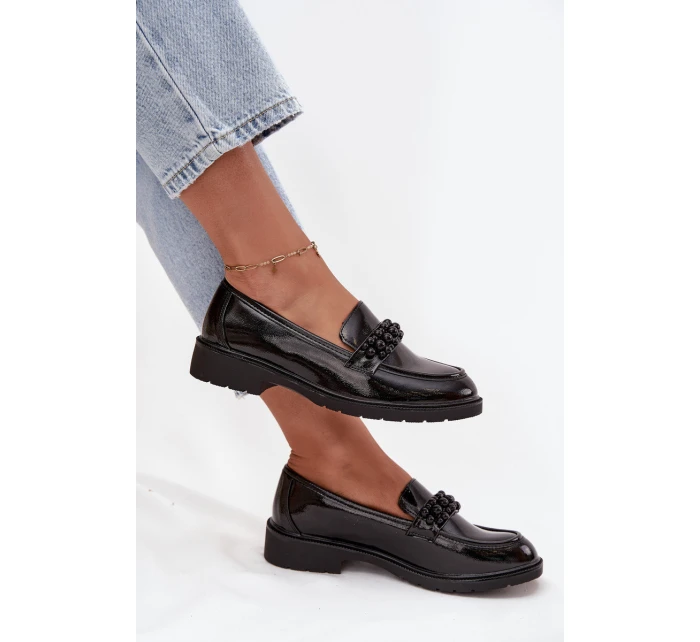 Lakované dámské mokasíny s korálky S.Barski HY52-541 – černé Lakované dámské mokasíny s korálky S.Barski HY52-541 – černé