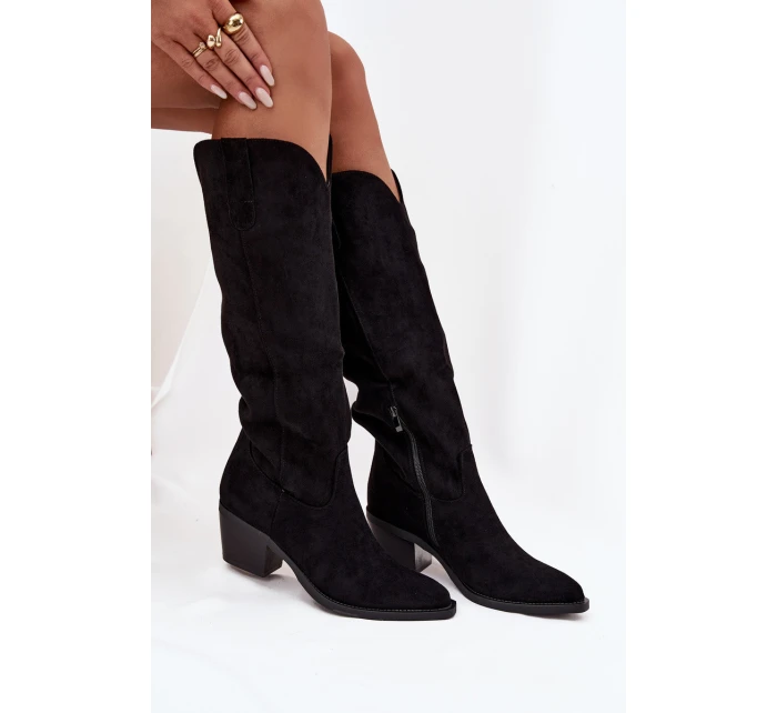 Dámské zateplené kozačky kovbojky na podpatku Esmira – černé, eko semiš Dámské zateplené kozačky kovbojky na podpatku Esmira – černé, eko semiš