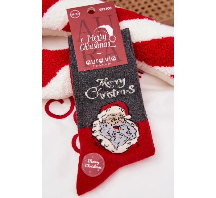 Pánské vánoční ponožky se Santou a nápisem – tmavě šedé Pánské vánoční ponožky se Santou a nápisem – tmavě šedé