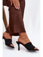 Dámské pantofle na jehlovém podpatku z eko semiše – černé model 21934522 - Kesi