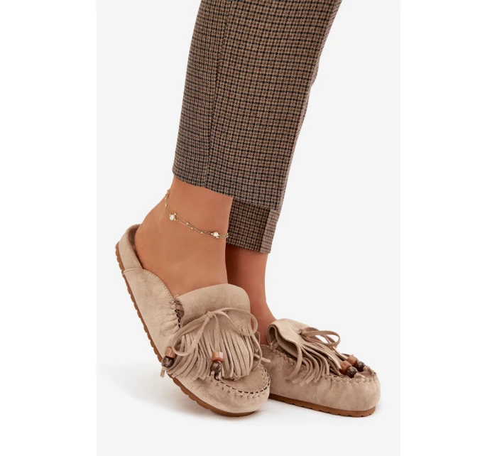 Dámské mule pantofle s třásněmi a korálky – béžové Belissa Dámské mule pantofle s třásněmi a korálky – béžové Belissa