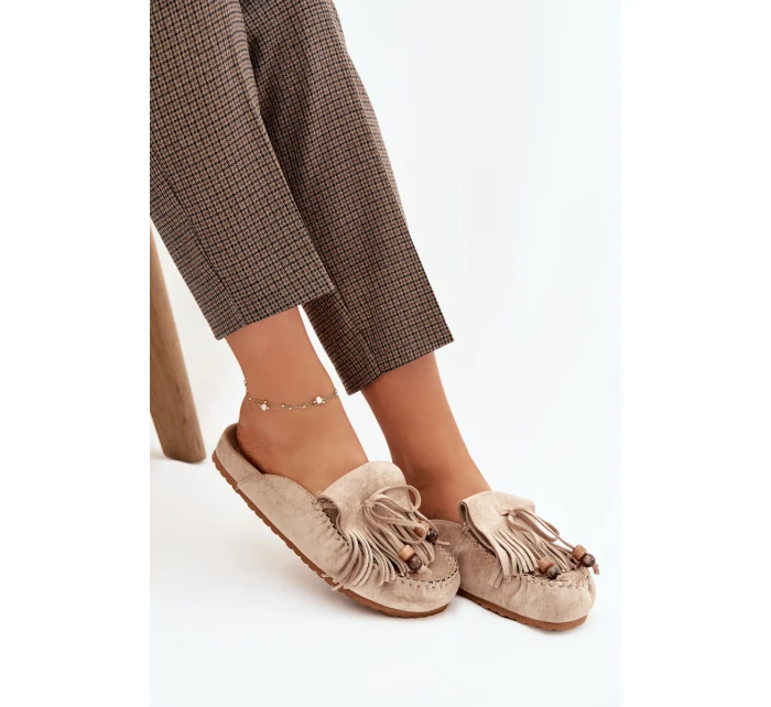 Dámské mule pantofle s třásněmi a korálky – béžové Belissa Dámské mule pantofle s třásněmi a korálky – béžové Belissa