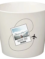 Bílý keramický květináč s cestovatelským motivem - malý