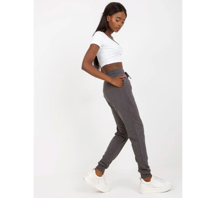 Tmavě šedé melanžové základní tepláky (B-005.05) Tmavě šedé melanžové základní tepláky (B-005.05)