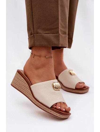 Dámské sandály na platformě s pleteniny Béžové model 22101415 - SERGIO LEONE Dámské sandály na platformě s pleteniny Béžové model 22101415 - SERGIO LEONE