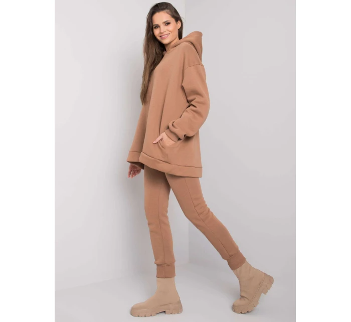 Souprava RV KMPL 7372.26X velbloud Souprava RV KMPL 7372.26X velbloud