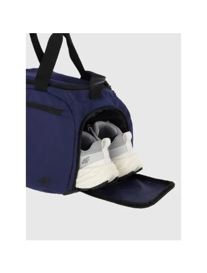 Sportovní taška s kapsou na boty model 21474320 - 4F Sportovní taška s kapsou na boty model 21474320 - 4F